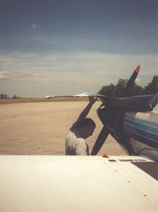 Ercoupe N3888H, checking engine